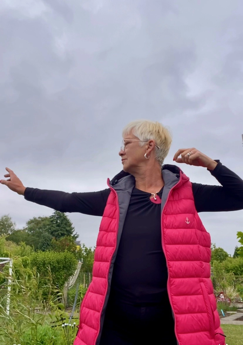 Atemtrainering wie sie eine Shi-gong Pose zeigt